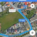 ホームステイ Next To The Airport *