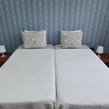 Kwatera prywatna Next To The Airport