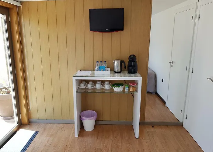 Next To The Airport * Moreira (Porto)